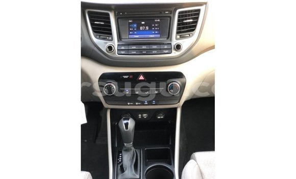 Sayi Imported Hyundai Tucson Black Mota in Import - Dubai a Burkina Faso Sayi Imported Hyundai Tucson Black Mota in Import - Dubai a Burkina Faso