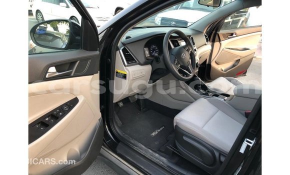 Sayi Imported Hyundai Tucson Black Mota in Import - Dubai a Burkina Faso Sayi Imported Hyundai Tucson Black Mota in Import - Dubai a Burkina Faso
