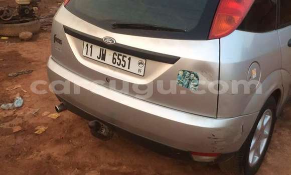 Acheter Occasion Voiture Ford Focus Gris à Ouagadougou, Burkina-Faso Acheter Occasion Voiture Ford Focus Gris à Ouagadougou, Burkina-Faso