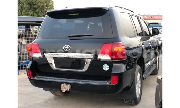 Sayi Imported Toyota Land Cruiser Black Mota in Import - Dubai a Burkina Faso Sayi Imported Toyota Land Cruiser Black Mota in Import - Dubai a Burkina Faso