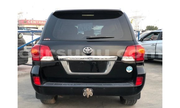 Sayi Imported Toyota Land Cruiser Black Mota in Import - Dubai a Burkina Faso Sayi Imported Toyota Land Cruiser Black Mota in Import - Dubai a Burkina Faso