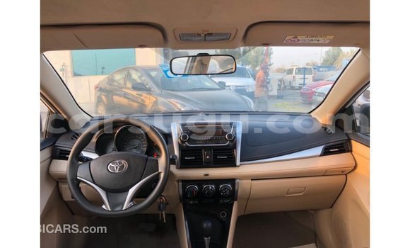 Sayi Imported Toyota Yaris White Mota in Import - Dubai a Burkina Faso Sayi Imported Toyota Yaris White Mota in Import - Dubai a Burkina Faso