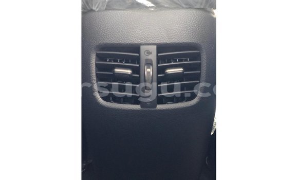 Acheter Import Voiture Kia Cerato Blanc à Import - Dubai, Burkina-Faso Acheter Import Voiture Kia Cerato Blanc à Import - Dubai, Burkina-Faso