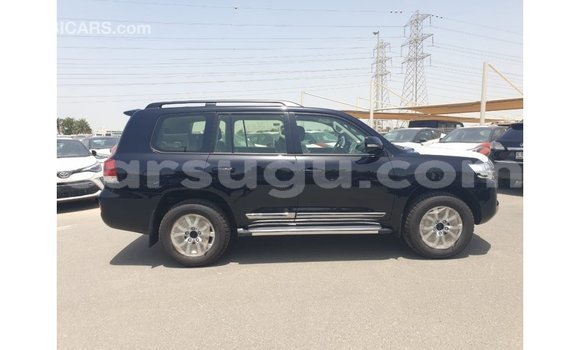 Sayi Imported Toyota Land Cruiser Black Mota in Import - Dubai a Burkina Faso Sayi Imported Toyota Land Cruiser Black Mota in Import - Dubai a Burkina Faso