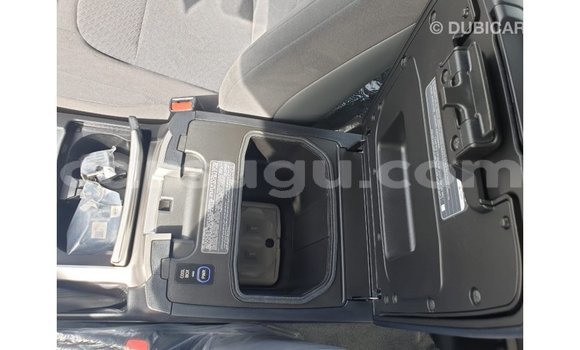 Sayi Imported Toyota Land Cruiser Black Mota in Import - Dubai a Burkina Faso Sayi Imported Toyota Land Cruiser Black Mota in Import - Dubai a Burkina Faso