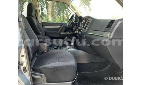 Sayi Imported Mitsubishi Pajero Sauran Mota in Import - Dubai a Burkina Faso Sayi Imported Mitsubishi Pajero Sauran Mota in Import - Dubai a Burkina Faso