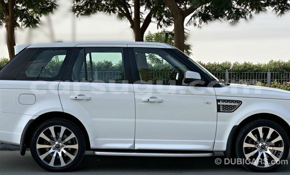 Acheter Import Voiture Land Rover Range Rover Blanc à Import - Dubai, Burkina-Faso Acheter Import Voiture Land Rover Range Rover Blanc à Import - Dubai, Burkina-Faso