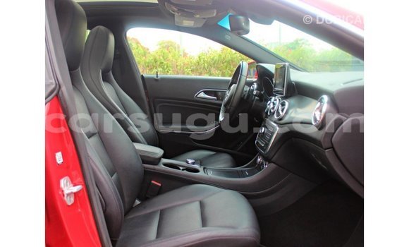 Acheter Import Voiture Mercedes-Benz 250 Rouge à Import - Dubai, Burkina-Faso Acheter Import Voiture Mercedes-Benz 250 Rouge à Import - Dubai, Burkina-Faso