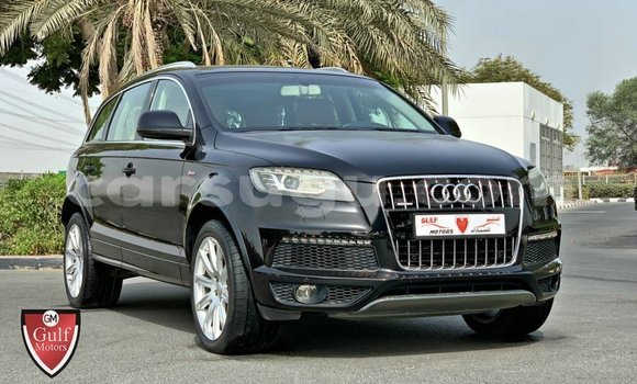 Acheter Import Voiture Audi Q7 Noir à Import - Dubai, Burkina-Faso