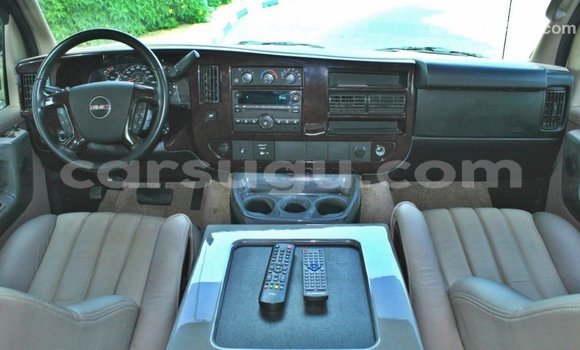 Acheter Import Voiture GMC Acadia Autre à Import - Dubai, Burkina-Faso Acheter Import Voiture GMC Acadia Autre à Import - Dubai, Burkina-Faso