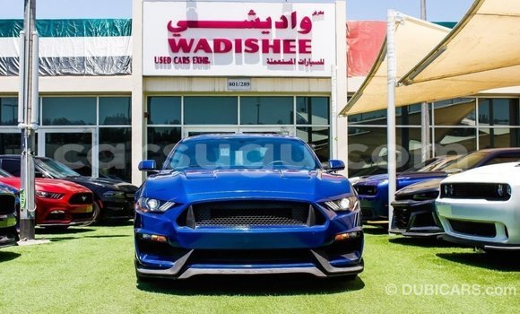 Acheter Import Voiture Ford Mustang Bleu à Import - Dubai, Burkina-Faso Acheter Import Voiture Ford Mustang Bleu à Import - Dubai, Burkina-Faso