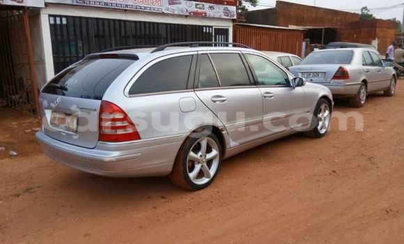 Acheter Neuf Voiture Mercedes-Benz KOMPRESSOR Gris à Ouagadougou, Burkina-Faso Acheter Neuf Voiture Mercedes-Benz KOMPRESSOR Gris à Ouagadougou, Burkina-Faso
