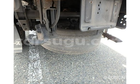 Acheter Import Utilitaire Toyota HiAce Bleu à Import - Dubai, Burkina-Faso Acheter Import Utilitaire Toyota HiAce Bleu à Import - Dubai, Burkina-Faso