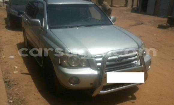 Acheter Occasion Voiture Toyota Highlander Gris à Ouagadougou, Burkina-Faso Acheter Occasion Voiture Toyota Highlander Gris à Ouagadougou, Burkina-Faso