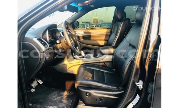 Sayi Imported Jeep Grand Cherokee Black Mota in Import - Dubai a Burkina Faso Sayi Imported Jeep Grand Cherokee Black Mota in Import - Dubai a Burkina Faso