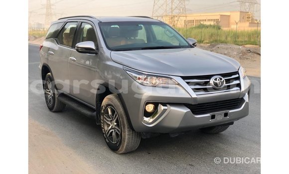 Sayi Imported Toyota Fortuner Sauran Mota in Import - Dubai a Burkina Faso Sayi Imported Toyota Fortuner Sauran Mota in Import - Dubai a Burkina Faso