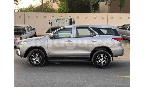Sayi Imported Toyota Fortuner Sauran Mota in Import - Dubai a Burkina Faso Sayi Imported Toyota Fortuner Sauran Mota in Import - Dubai a Burkina Faso