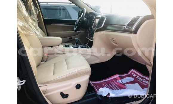 Sayi Imported Jeep Grand Cherokee Black Mota in Import - Dubai a Burkina Faso Sayi Imported Jeep Grand Cherokee Black Mota in Import - Dubai a Burkina Faso