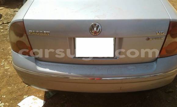 Acheter Occasion Voiture Volkswagen Passat Gris à Ouagadougou, Burkina-Faso Acheter Occasion Voiture Volkswagen Passat Gris à Ouagadougou, Burkina-Faso