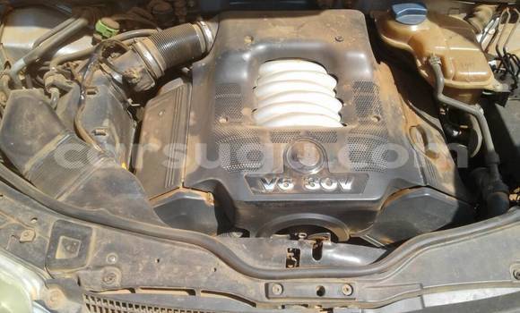 Acheter Occasion Voiture Volkswagen Passat Gris à Ouagadougou, Burkina-Faso Acheter Occasion Voiture Volkswagen Passat Gris à Ouagadougou, Burkina-Faso