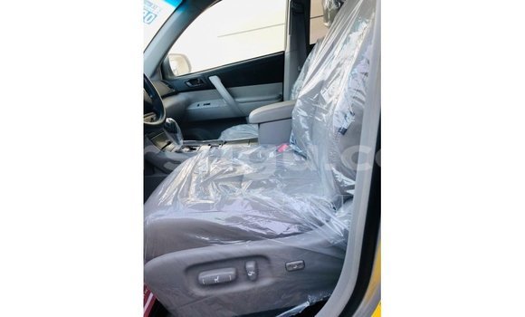 Sayi Imported Toyota Highlander Sauran Mota in Import - Dubai a Burkina Faso Sayi Imported Toyota Highlander Sauran Mota in Import - Dubai a Burkina Faso