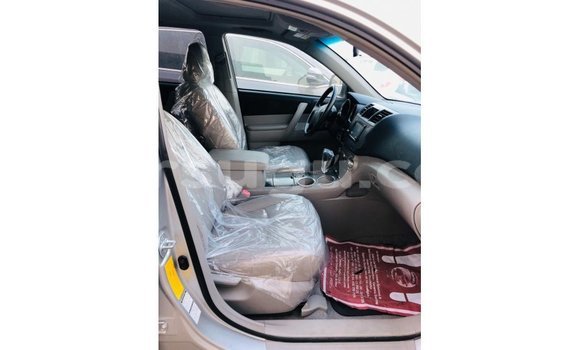 Sayi Imported Toyota Highlander Sauran Mota in Import - Dubai a Burkina Faso Sayi Imported Toyota Highlander Sauran Mota in Import - Dubai a Burkina Faso