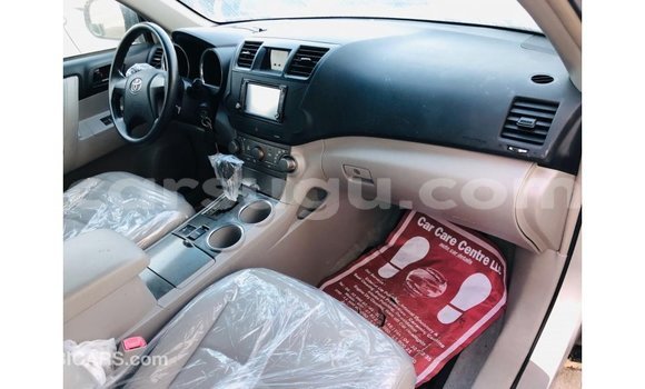 Sayi Imported Toyota Highlander Sauran Mota in Import - Dubai a Burkina Faso Sayi Imported Toyota Highlander Sauran Mota in Import - Dubai a Burkina Faso