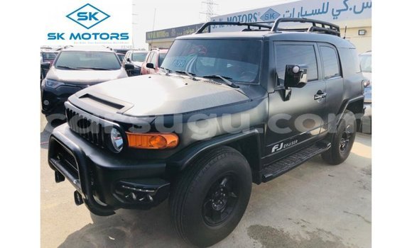 Acheter Import Voiture Toyota FJ Cruiser Noir à Import - Dubai, Burkina-Faso