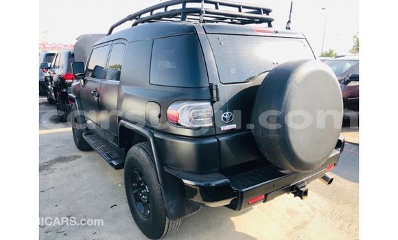 Sayi Imported Toyota FJ Cruiser Black Mota in Import - Dubai a Burkina Faso Sayi Imported Toyota FJ Cruiser Black Mota in Import - Dubai a Burkina Faso