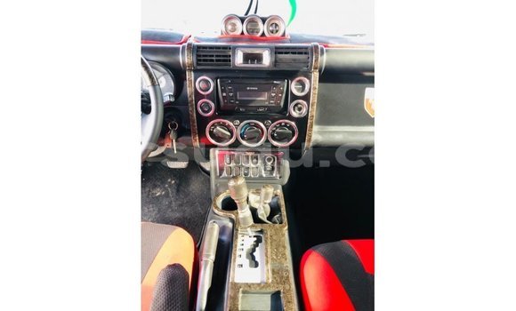 Sayi Imported Toyota FJ Cruiser Black Mota in Import - Dubai a Burkina Faso Sayi Imported Toyota FJ Cruiser Black Mota in Import - Dubai a Burkina Faso