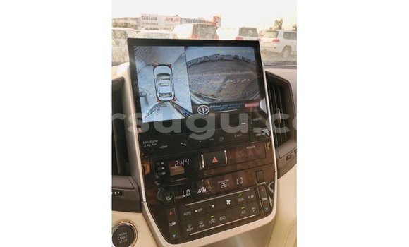 Sayi Imported Toyota Land Cruiser Black Mota in Import - Dubai a Burkina Faso Sayi Imported Toyota Land Cruiser Black Mota in Import - Dubai a Burkina Faso