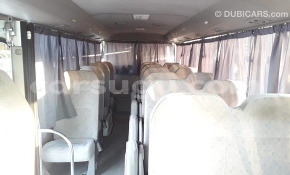 Sayi Imported Toyota Coaster White Mota in Import - Dubai a Burkina Faso Sayi Imported Toyota Coaster White Mota in Import - Dubai a Burkina Faso