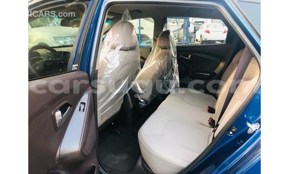 Sayi Imported Hyundai Tucson Blue Mota in Import - Dubai a Burkina Faso Sayi Imported Hyundai Tucson Blue Mota in Import - Dubai a Burkina Faso
