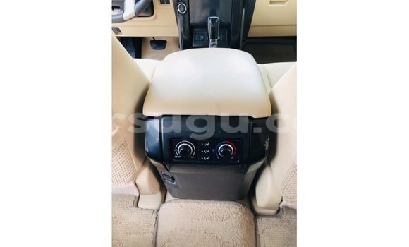 Sayi Imported Toyota Prado White Mota in Import - Dubai a Burkina Faso Sayi Imported Toyota Prado White Mota in Import - Dubai a Burkina Faso