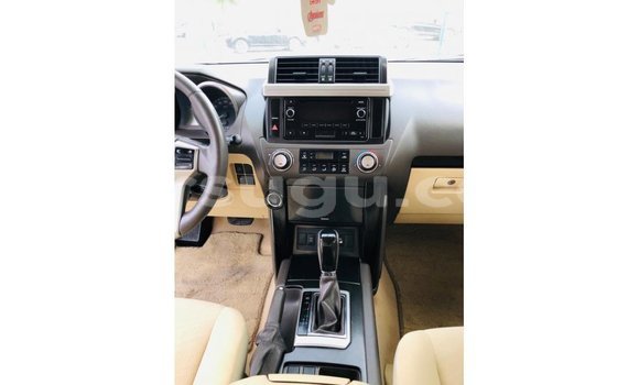 Sayi Imported Toyota Prado White Mota in Import - Dubai a Burkina Faso Sayi Imported Toyota Prado White Mota in Import - Dubai a Burkina Faso