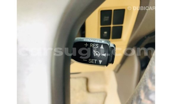 Sayi Imported Toyota Prado White Mota in Import - Dubai a Burkina Faso Sayi Imported Toyota Prado White Mota in Import - Dubai a Burkina Faso