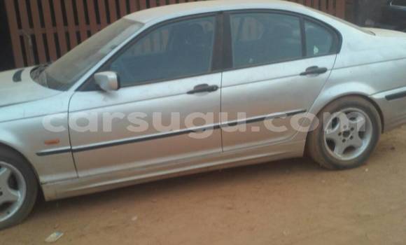 Acheter Occasion Voiture BMW 3-Series Gris à Ouagadougou au Burkina-Faso Acheter Occasion Voiture BMW 3-Series Gris à Ouagadougou au Burkina-Faso