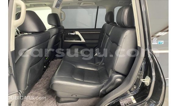 Sayi Imported Toyota Land Cruiser Black Mota in Import - Dubai a Burkina Faso Sayi Imported Toyota Land Cruiser Black Mota in Import - Dubai a Burkina Faso