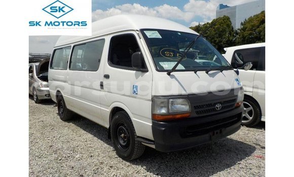 Acheter Import Voiture Toyota Hiace Blanc à Import - Dubai, Burkina-Faso