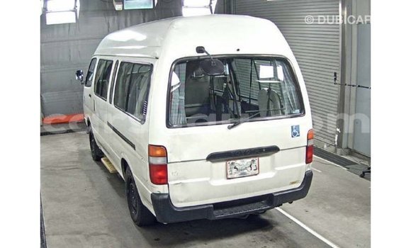 Sayi Imported Toyota Hiace White Mota in Import - Dubai a Burkina Faso Sayi Imported Toyota Hiace White Mota in Import - Dubai a Burkina Faso