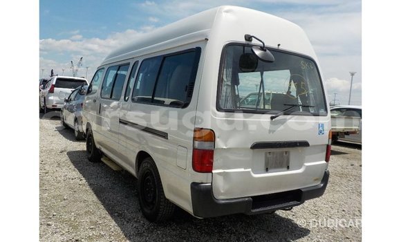 Sayi Imported Toyota Hiace White Mota in Import - Dubai a Burkina Faso Sayi Imported Toyota Hiace White Mota in Import - Dubai a Burkina Faso