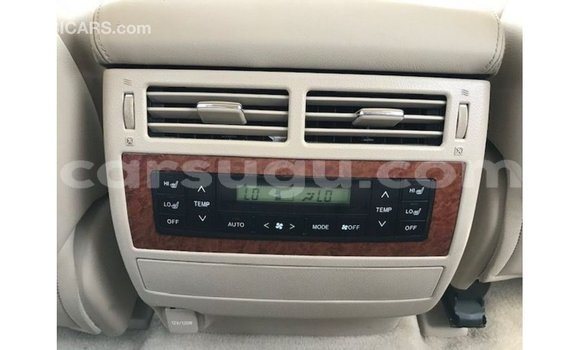 Sayi Imported Toyota Land Cruiser Red Mota in Import - Dubai a Burkina Faso Sayi Imported Toyota Land Cruiser Red Mota in Import - Dubai a Burkina Faso