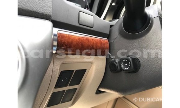Sayi Imported Toyota Land Cruiser Red Mota in Import - Dubai a Burkina Faso Sayi Imported Toyota Land Cruiser Red Mota in Import - Dubai a Burkina Faso