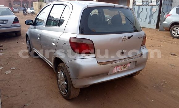 Acheter Occasion Voiture Toyota Yaris Gris à Ouagadougou, Burkina-Faso Acheter Occasion Voiture Toyota Yaris Gris à Ouagadougou, Burkina-Faso