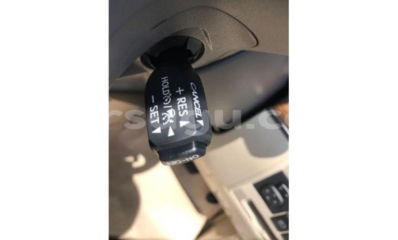 Sayi Imported Toyota Land Cruiser White Mota in Import - Dubai a Burkina Faso Sayi Imported Toyota Land Cruiser White Mota in Import - Dubai a Burkina Faso