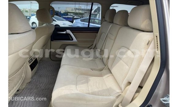 Sayi Imported Toyota Land Cruiser Sauran Mota in Import - Dubai a Burkina Faso Sayi Imported Toyota Land Cruiser Sauran Mota in Import - Dubai a Burkina Faso