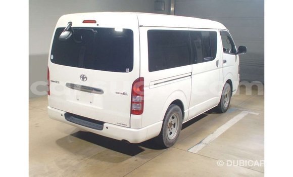 Sayi Imported Toyota Hiace White Mota in Import - Dubai a Burkina Faso Sayi Imported Toyota Hiace White Mota in Import - Dubai a Burkina Faso