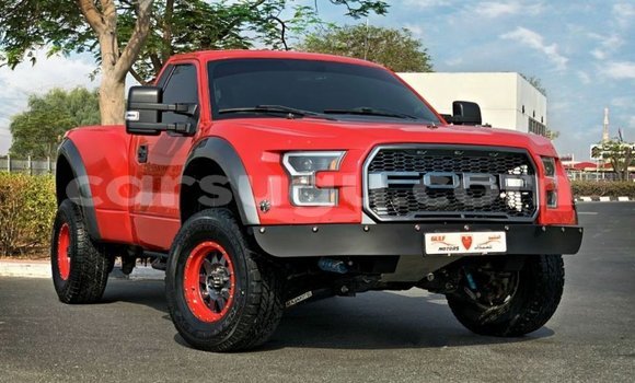 Acheter Import Utilitaire Ford AEV AMBULANCE Rouge à Import - Dubai, Burkina-Faso