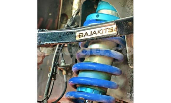 Acheter Import Utilitaire Ford AEV AMBULANCE Rouge à Import - Dubai, Burkina-Faso Acheter Import Utilitaire Ford AEV AMBULANCE Rouge à Import - Dubai, Burkina-Faso