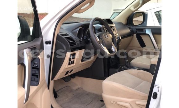 Sayi Imported Toyota Prado White Mota in Import - Dubai a Burkina Faso Sayi Imported Toyota Prado White Mota in Import - Dubai a Burkina Faso
